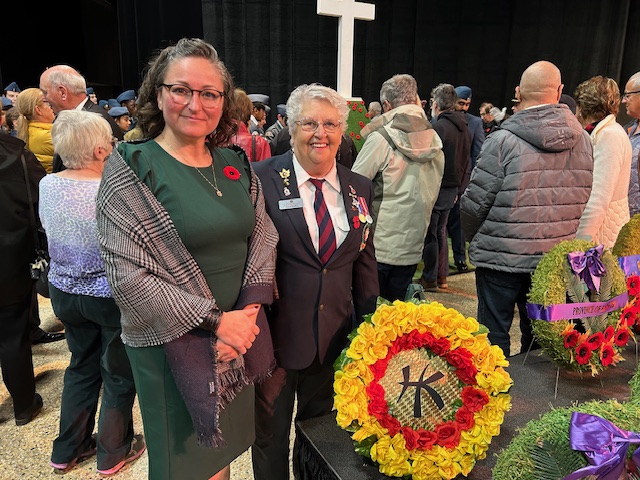 Remembrance Day - Stephanie and Carol (Photo by Alan Hadley)