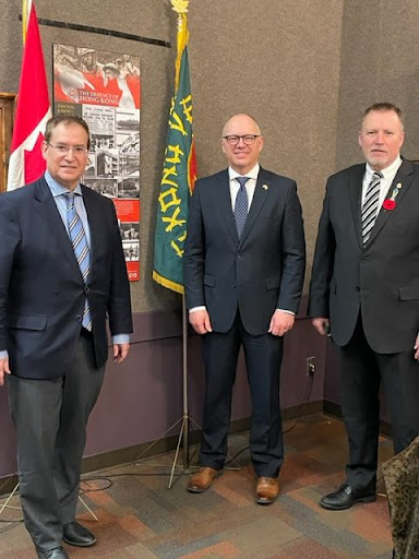 L -R Marty Morantz, MP; Scott Gillingham, City Councilman 
				and Scott Johnson, MLA)